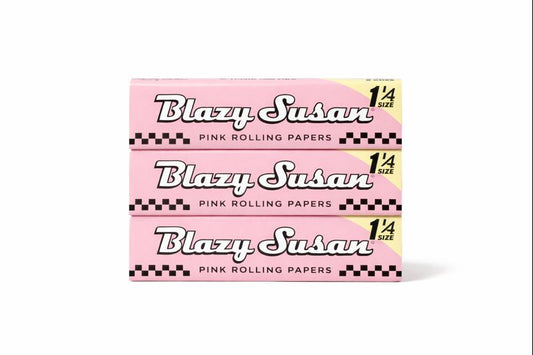 Blazy Susan Pink Rolling Papers - 1 1/4"